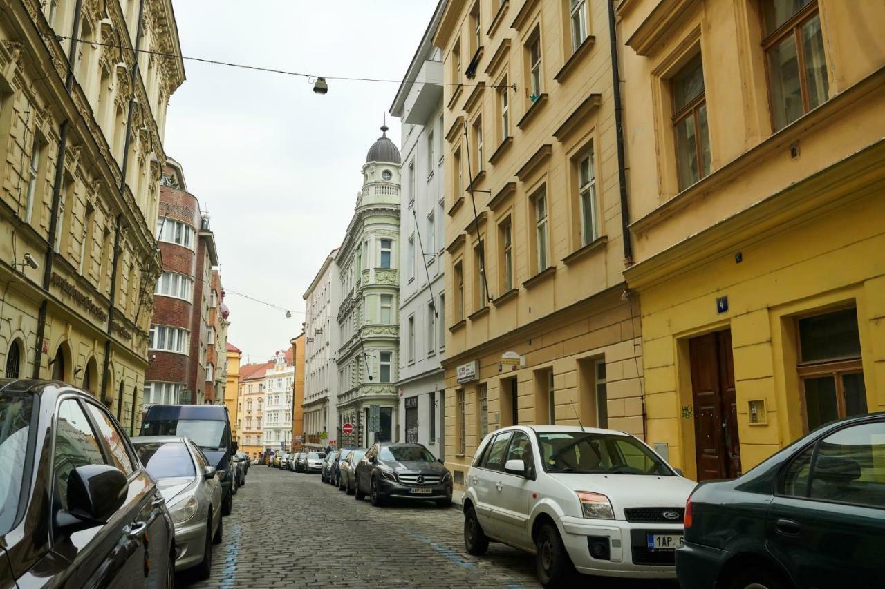 New Moderated Školská Apartment Praga Exterior foto